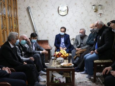 عیادت استاندار و مدیرکل ورزش و جوانان گیلان از پیشکسوت فوتبال استان