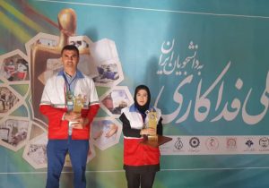 دو جوان بشردوست گیلانی موفق به دریافت تندیس ملی فداکاری دانشجویان ایران شدند