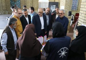 برپایی میزخدمت پیشگیری از اعتیاد بهزیستی گیلان در مصلی رشت