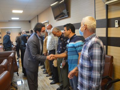 تجلیل از بازنشستگان و پرسنل شهرداری کلاچای توسط شهردار شهرستان