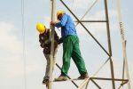 ترمیم دکل های برق برای حفظ و پایداری فیزیکی شبکه های انتقال نیرو انجام می شود