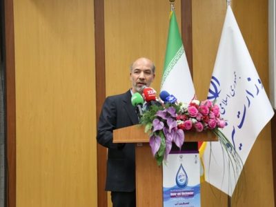 ساعت کار ادارات از نیمه خرداد ۶ صبح تا ۱ بعد از ظهر می‌شود