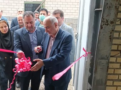 دو واحد تولیدی پوشاک و پنجره UPVC به همت یک بانو افتتاح شد/ ایجاد اشتغال ۳۵ نفر توسط بانوی کارآفرین 