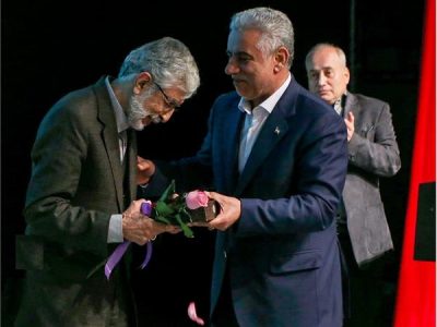 مشاهیر گیلان تنها در ادبیات فارسی خلاصه نمی شود/استاد سمیعی قلم هنرمندانه ای داشت و پاکیزه می‌نوشت