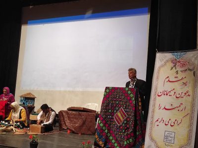 استان گیلان بنیان گذار جشنواره های صنایع دستی و سنتی در ایران است