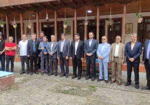 بازدید روسای شوراهای اسلامی و شهرداران شهرهای خلاق ایران از خانه میرزا کوچک جنگلی