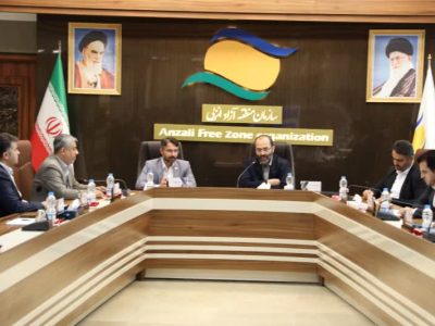 ایجاد ستاد جهش سرمایه گذاری به منظور تبدیل مناطق آزاد به بهشت سرمایه گذاران 