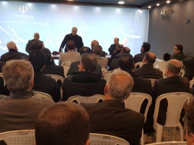 دکتر نوبخت استاد اقتصاد ایران است