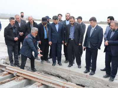 پایان عملیات اجرایی اتصال ریل به مجتمع بندری کاسپین در قطعه منطقه آزاد انزلی