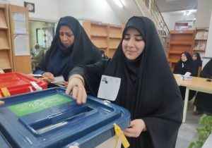 شعب اخذ رأی در کتابخانه‌های عمومی گیلان میعادگاه عاشقان به میهن اسلامی 