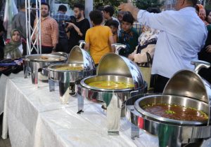 برپایی میز خوراک “یوم الطعام” در پیاده راه فرهنگی رشت