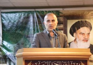 برای رشد و تعالی شهرستان باید همگی تلاش کنیم