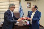 دندانپزشک گیلانی‌الاصل مقیم آمریکا به صف خیران سلامت پیوست