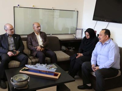 بازدید سرپرست پارک علم و فناوری گیلان از مرکز رشد واحدهای فناور بندر انزلی