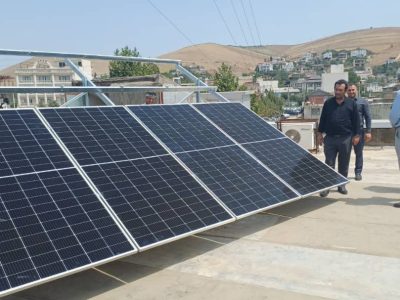 نصب نخستین پنل خورشیدی ادارات در توتکابن 