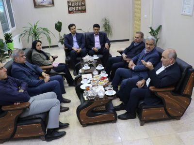 بانک‌ها بازوان حمایتی صنعت و تولید هستند