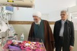 حضور عیدانه آیت‌الله فلاحتی در بیمارستان الزهرا (س) رشت