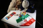 ایستگاه فرهنگی «هم‌نوا با کوله‌پشتی فرشته‌ها» در پیاده‌راه رشت