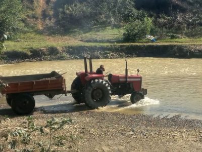توقیف خودروهای حامل شن و ماسه غیرقانونی در گیلان