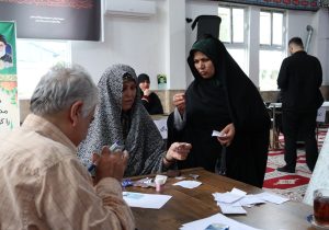 برپایی اردوی نیم‌روزه جهادی سلامت در محله فخب رشت