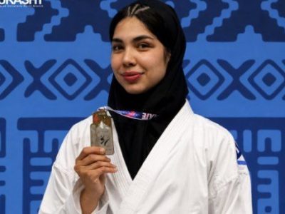 «آتنا محبوب بشری» نایب‌قهرمان کاراته دانشجویان جهان شد