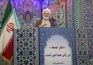 بدرقه تاریخی رهبر شهید نمایش عظمت امت اسلامی است