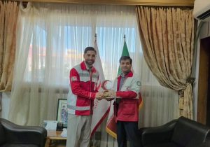 ستاره فوتبال ایران داوطلب هلال احمر شد