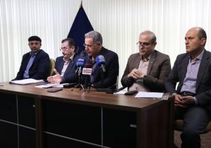 تقویت اعتماد عمومی در گرو حل مشکلات معیشتی، درمانی و اشتغال مردم است